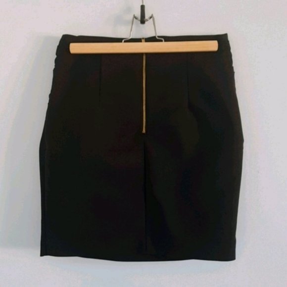 H&M black mini skirt with wrap detail and gold back zipper size 6 - Picture 9 of 13